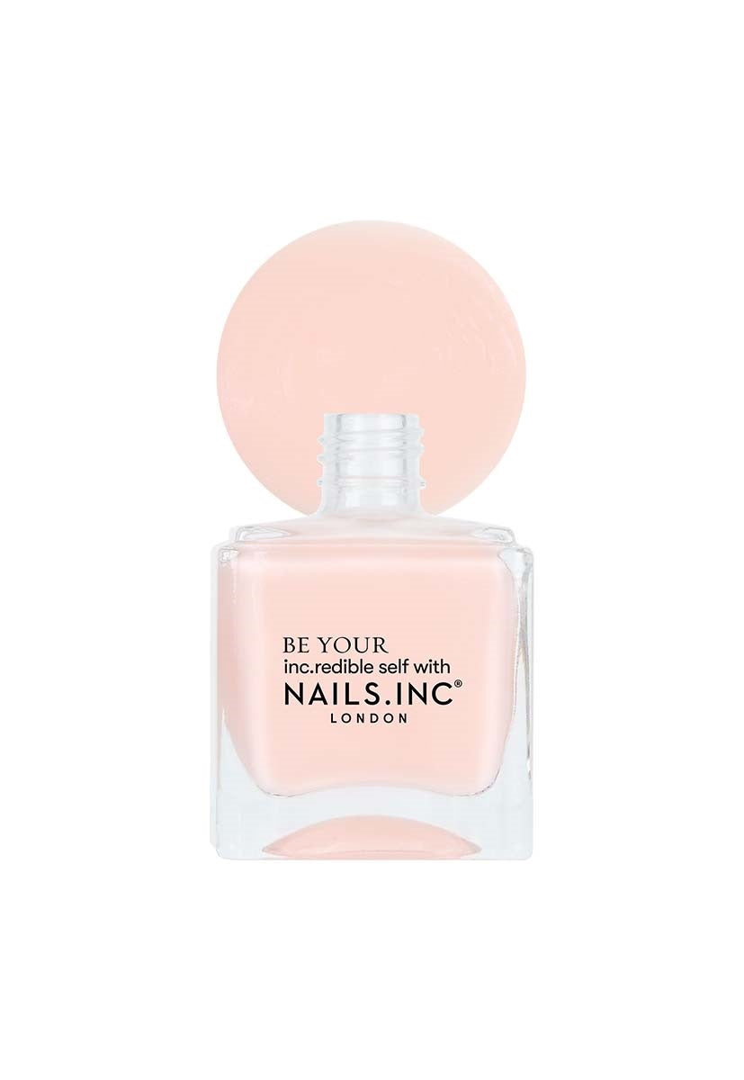 Glow Naturale Glowing Nail Polish Duo