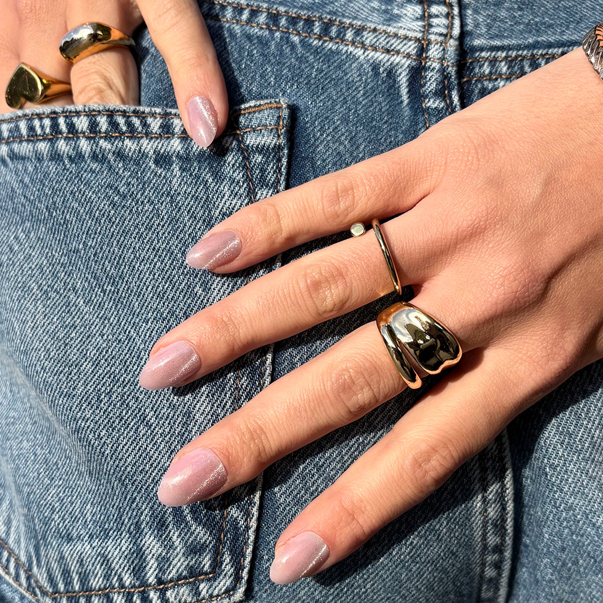 Kylie Coded Pink Cat-Eye Press-On Nails